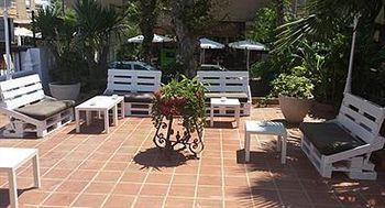 Hotel Tematico Costa Del Sol Torremolinos Bagian luar foto